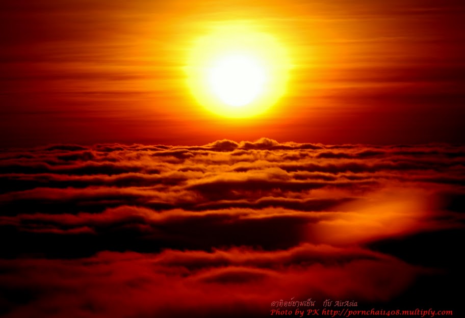 Закат солнца за облака