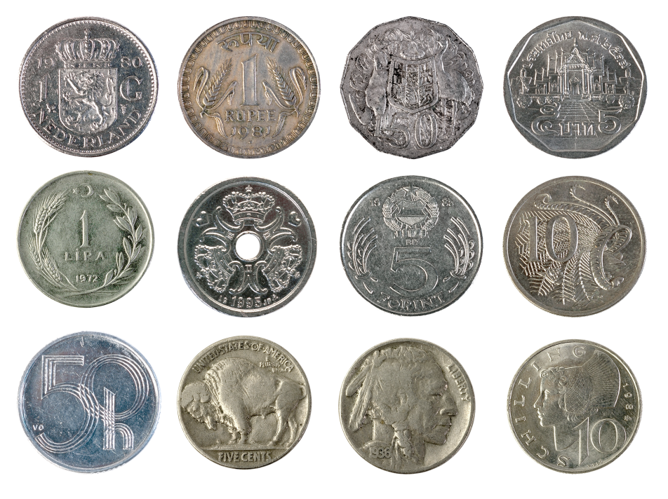 Монеты на прозрачном фоне